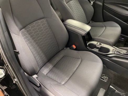 Certified 2024 Toyota Corolla SE image 38