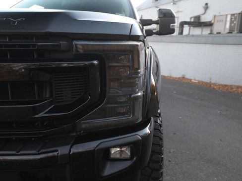 Used 2021 Ford F250 XLT w/ XLT Premium Package image 10