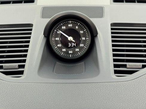 Used 2025 Porsche 911 Carrera image 23