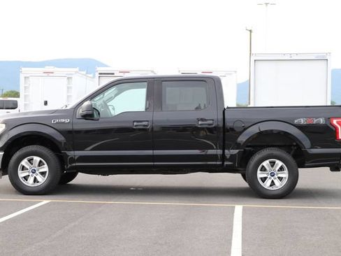 Used 2016 Ford F150 XLT AWD/4WD image 4