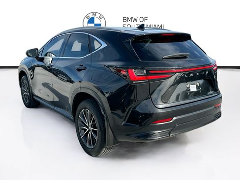 Used 2023 Lexus NX 250 FWD w/ Towing Package (2000 Lbs) image 5