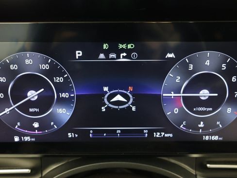 Used 2024 Kia Carnival SX Prestige image 13