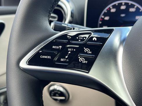 New 2026 Mercedes-Benz GLC 300 4MATIC image 36