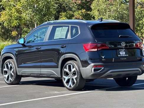 Used 2022 Volkswagen Taos SEL image 8