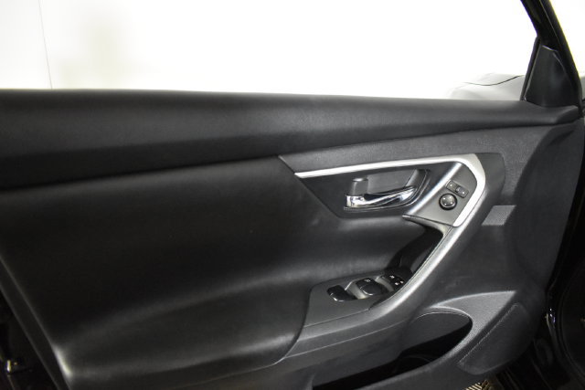Used 2018 Nissan Altima 2.5 S FWD image 6