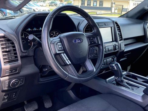 Used 2020 Ford F150 XLT w/ Equipment Group 302A Luxury AWD/4WD image 17