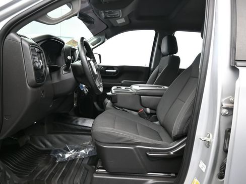 Used 2020 Chevrolet Silverado 1500 W/T RWD image 11