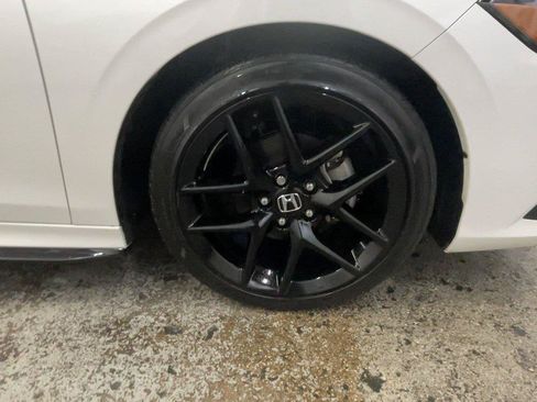 Certified 2024 Honda Civic Sport image 18