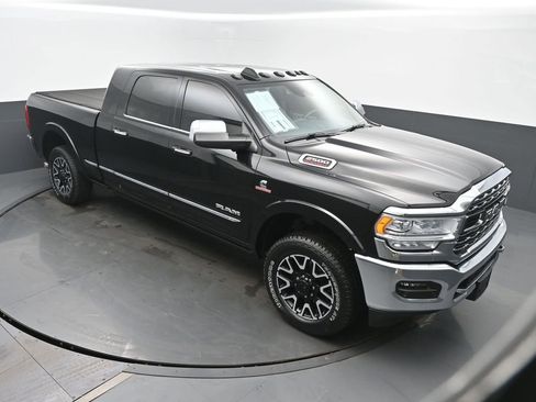 Used 2022 RAM 2500 Limited image 44