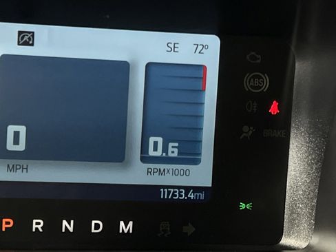 Used 2023 Ford Bronco Wildtrak image 16