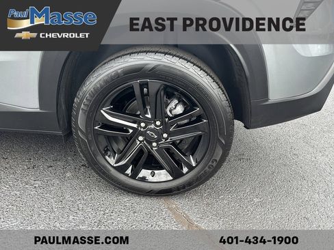 Certified 2025 Chevrolet Trax ACTIV w/ Sunroof Package image 8