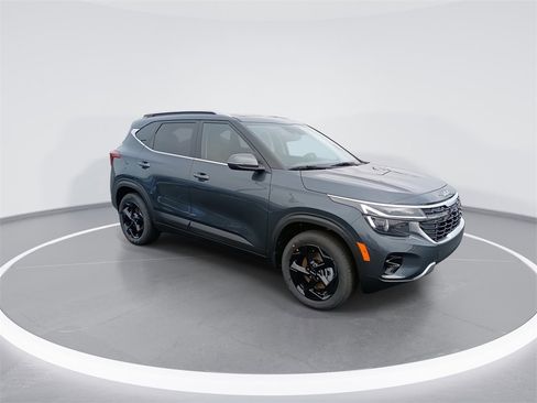 New 2026 Kia Seltos EX image 2