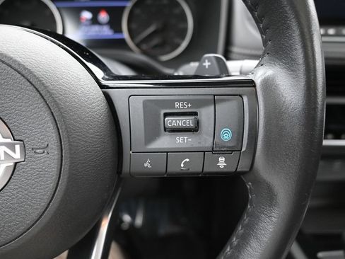 Used 2023 Nissan Rogue SV w/ SV Premium B Package AWD/4WD image 15