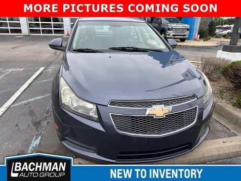 Used 2014 Chevrolet Cruze LT FWD image 3