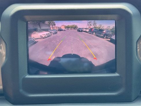 Used 2020 Jeep Wrangler Unlimited Sahara AWD/4WD image 16