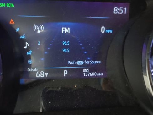 Used 2020 Toyota Camry XLE AWD/4WD image 6