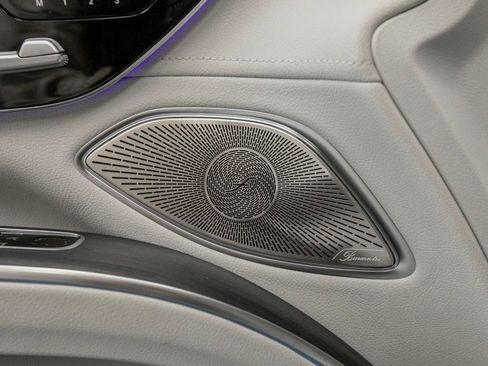 Used 2023 Mercedes-Benz EQS 450+ 4MATIC SUV w/ AMG Line Exterior Package image 31