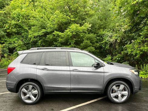 Used 2019 Honda Passport Touring image 6