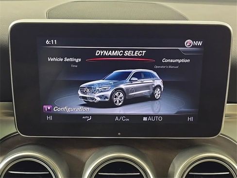 Used 2019 Mercedes-Benz GLC 300 4MATIC image 20