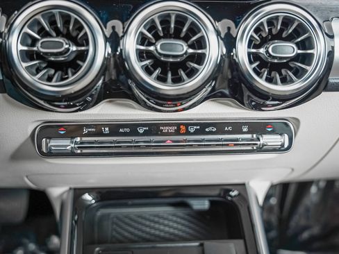 Certified 2023 Mercedes-Benz EQB 300 4MATIC w/ Exclusive Package image 24