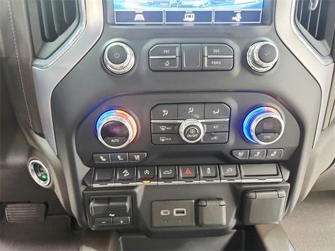 Used 2021 GMC Sierra 1500 SLT w/ SLT Premium Package image 30