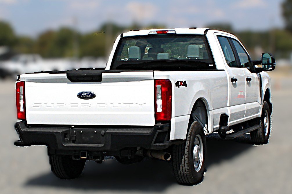 Used 2025 Ford F350 XL AWD/4WD image 5