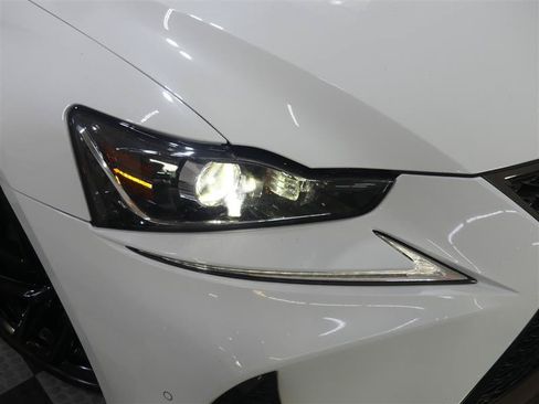 Used 2020 Lexus IS 300 F Sport w/ F Sport Package AWD/4WD image 12