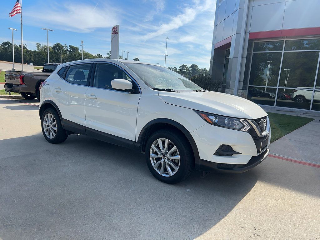 Used 2021 Nissan Rogue Sport S FWD image 1