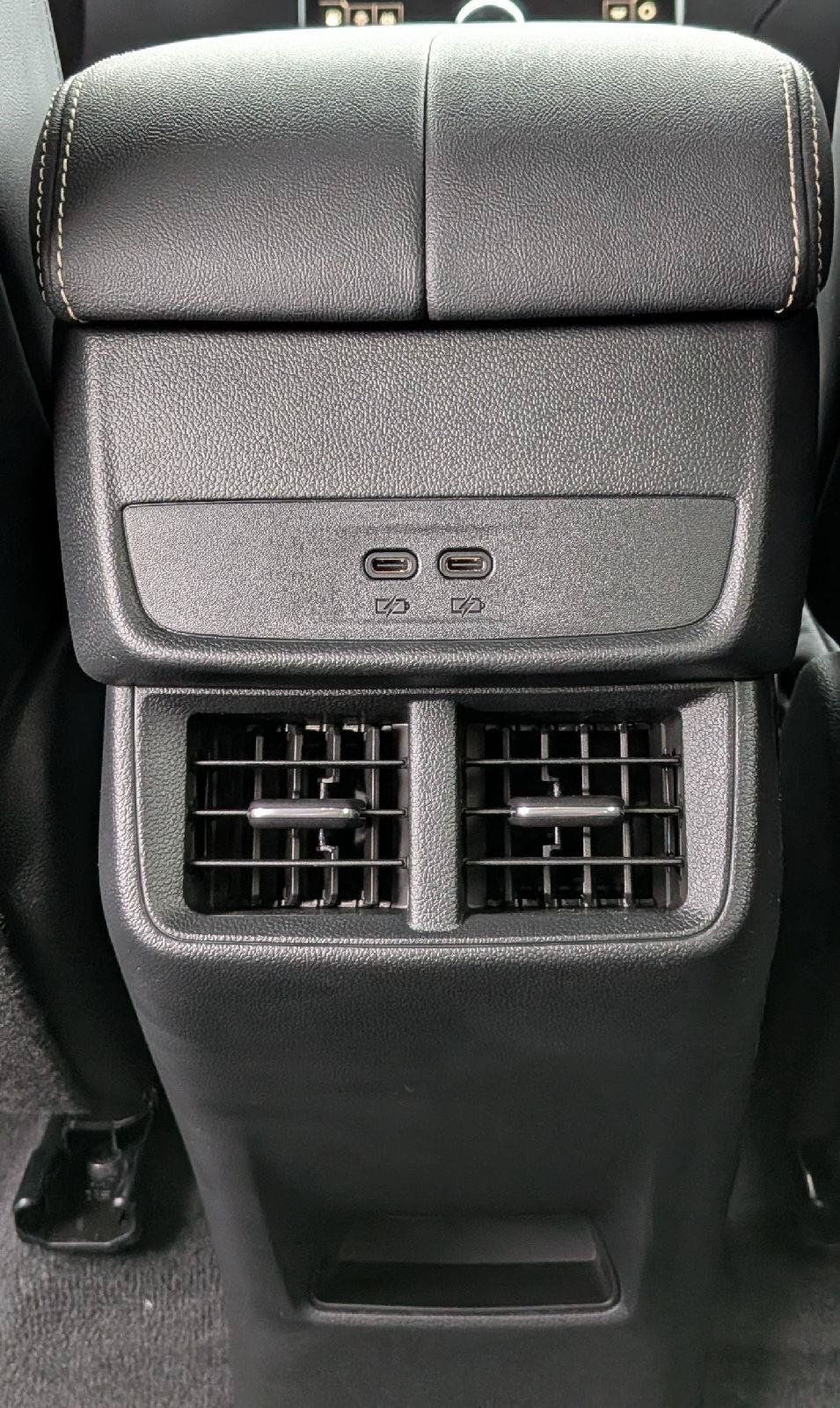 New 2027 GMC Terrain Elevation w/ Elevation Premium Package AWD/4WD image 19