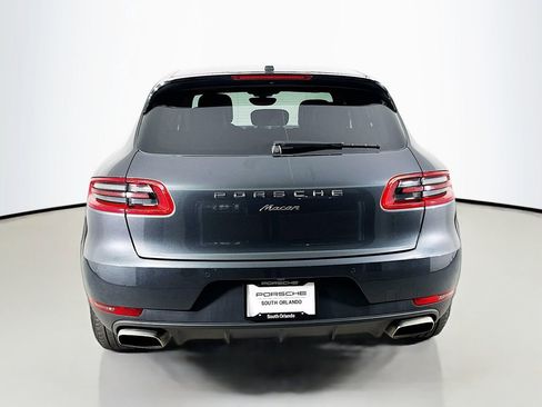 Used 2018 Porsche Macan image 10