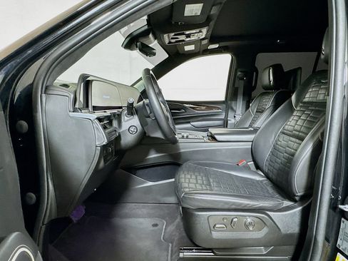 Used 2022 Cadillac Escalade Sport Platinum w/ LPO, ONYX Package RWD image 20