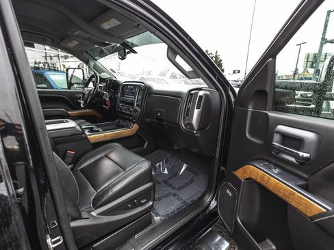 Used 2019 Chevrolet Silverado 2500 LTZ w/ Duramax Plus Package AWD/4WD image 30