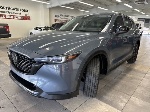 Used 2023 MAZDA CX-5 Carbon Edition image 17