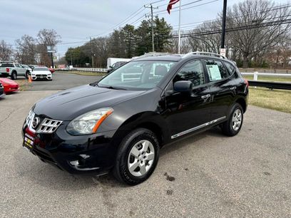 Used 2015 Nissan Rogue S w/ Convenience Package