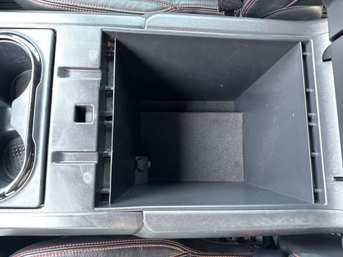 Used 2021 Nissan Titan PRO-4X w/ Pro-4x Convenience Package image 28