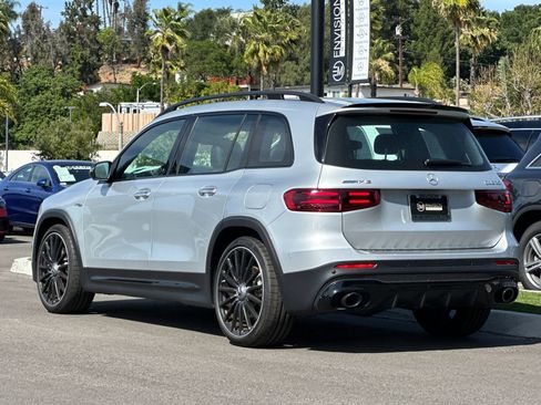 Used 2024 Mercedes-Benz GLB 35 AMG 4MATIC image 5