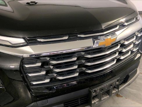 Used 2026 Chevrolet Equinox LT AWD/4WD image 30
