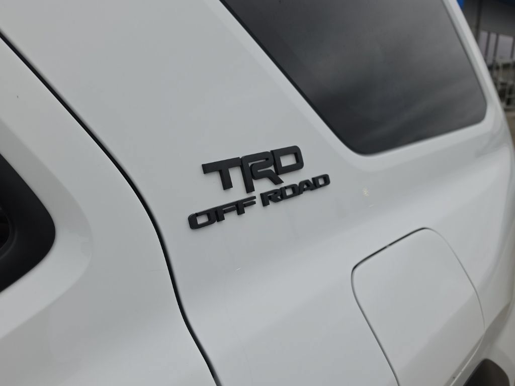 Used 2025 Toyota 4Runner TRD Off-Road AWD/4WD image 35