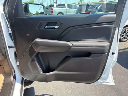 Used 2025 GMC Canyon Elevation w/ Convenience Package AWD/4WD image 17