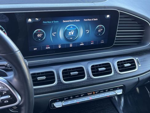 Certified 2023 Mercedes-Benz GLS 450 4MATIC image 19