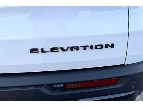 New 2025 GMC Acadia Elevation w/ Black Edition AWD/4WD image 9
