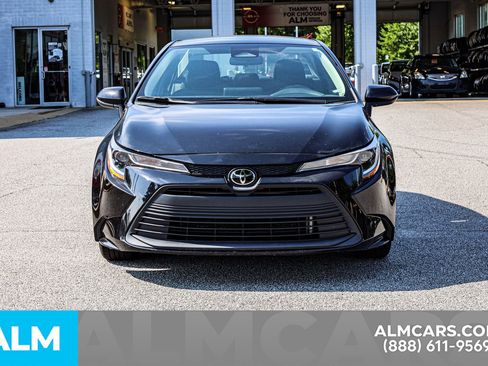Used 2023 Toyota Corolla LE image 11