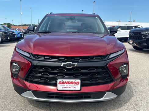 Certified 2023 Chevrolet Blazer LT w/ Convenience Package AWD/4WD image 3