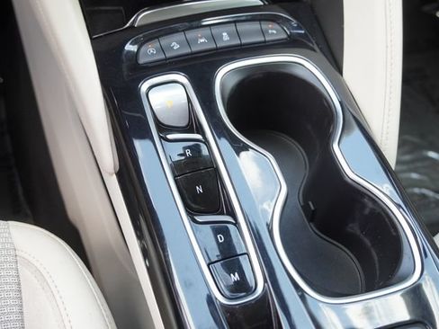Used 2023 Buick Envision Preferred AWD/4WD image 26