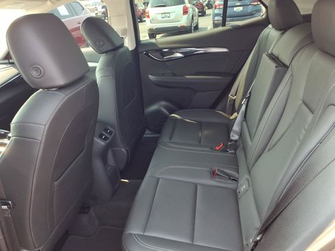 Used 2025 Buick Envision Preferred AWD/4WD image 25