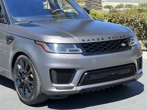 Used 2020 Land Rover Range Rover Sport HST image 47