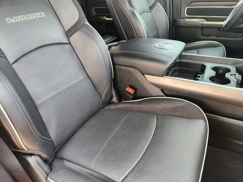 Used 2025 RAM 3500 Laramie w/ Night Edition AWD/4WD image 17