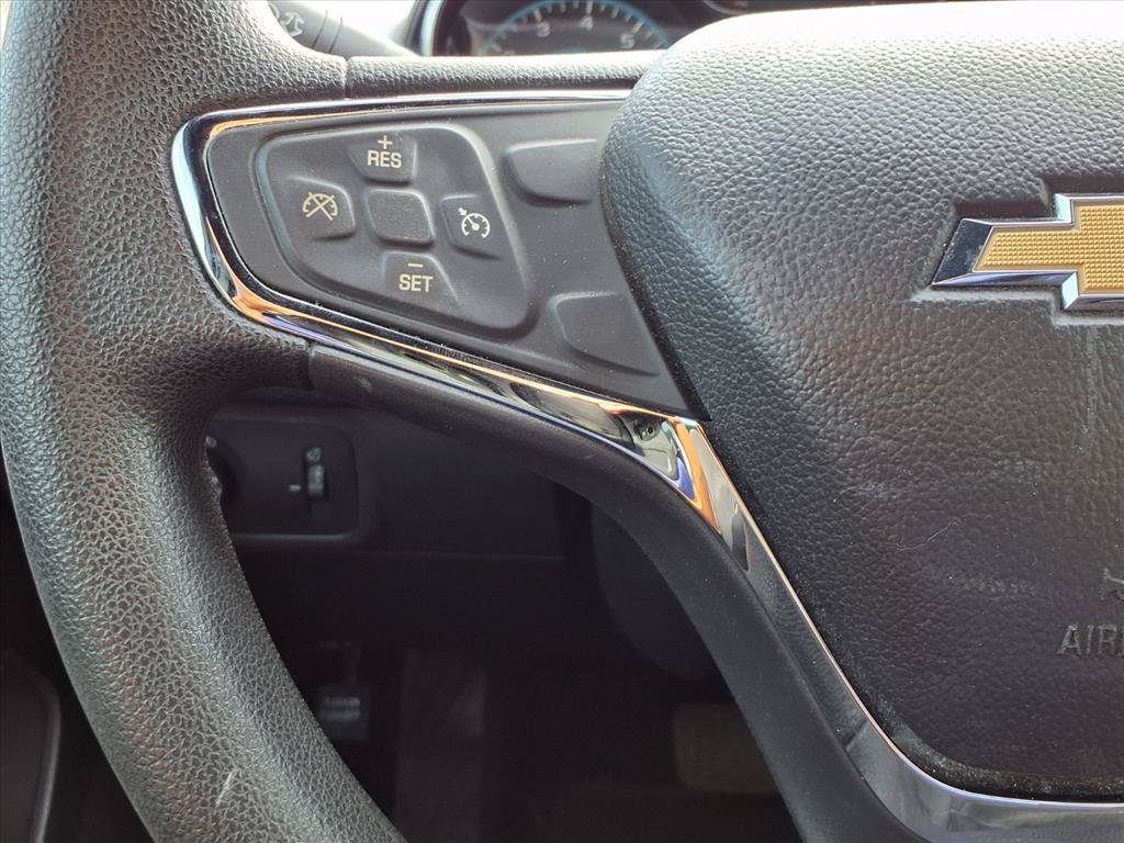 Used 2017 Chevrolet Cruze LT w/ Convenience Package FWD image 13