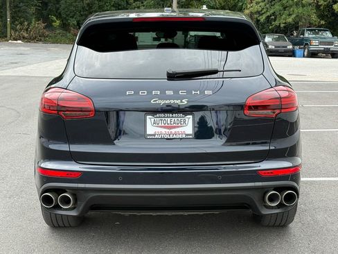 Used 2016 Porsche Cayenne S AWD/4WD image 7