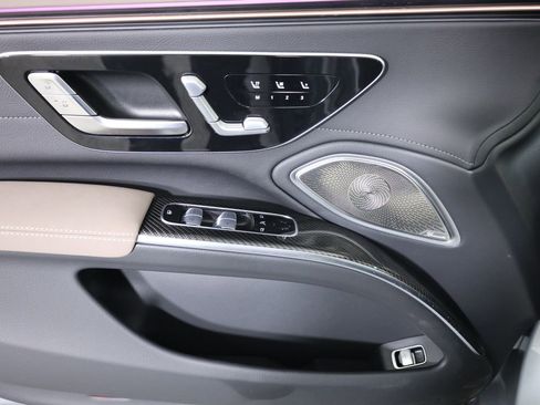 Used 2025 Mercedes-Benz EQS AMG 4MATIC image 9